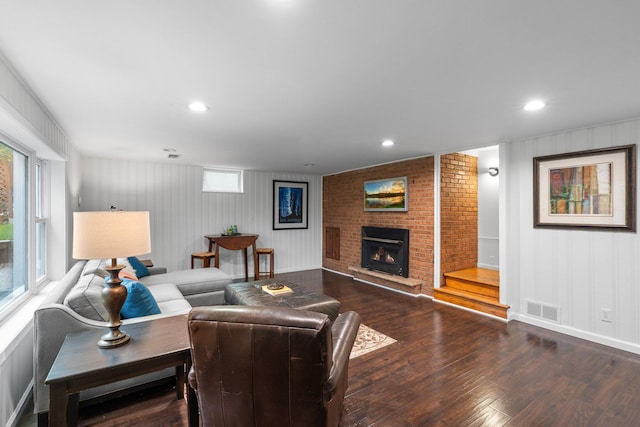 715 Forest Dale Rd, New Brighton, MN 55112 - living room featuring wood finished floors, a fireplace, healthy amount of natural light, and recessed lighting