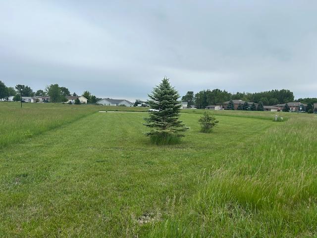 1103 Esther Cir, Marshall, MN 56258