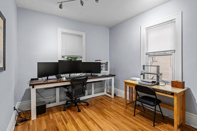 242 Winona St W, West Saint Paul, MN 55118 - office space featuring light wood-type flooring and track lighting