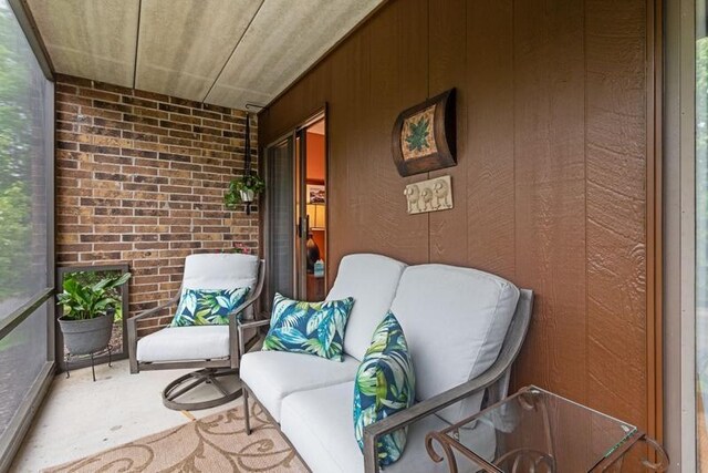 35 Nathan Ln N Unit 104, Plymouth, MN 55441 - view of covered porch