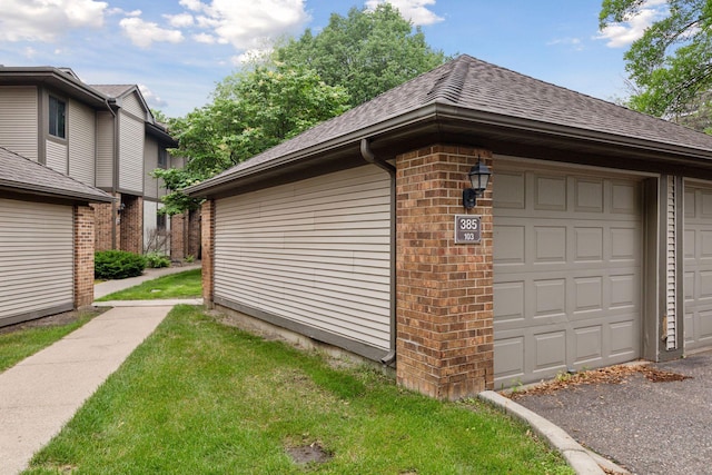 385 Shelard Pkwy Unit 103, Saint Louis Park, MN 55426 - view of garage