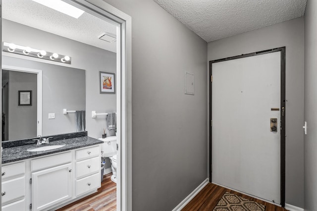 8019 Xerxes Ave S Unit 202, Bloomington, MN 55431 - photo 3