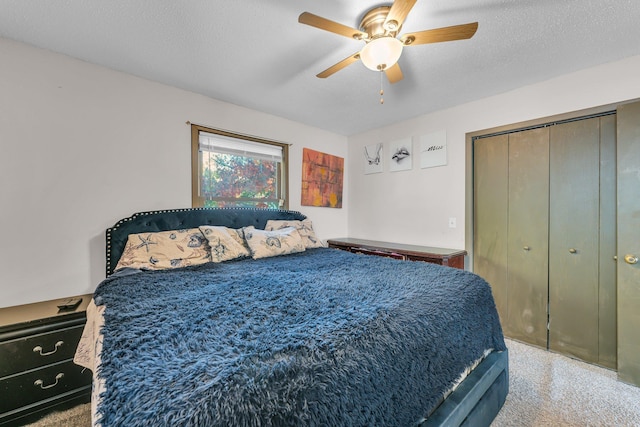 5215 Washburn Ave N, Minneapolis, MN 55430 - carpeted bedroom featuring a closet and a ceiling fan