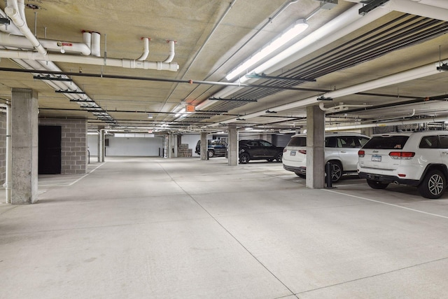 222 Ferndale Rd S, Wayzata, MN 55391 - view of parking garage