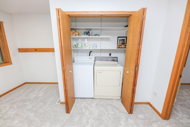 17 Lake St, Osakis, MN 56360 - laundry area featuring washing machine and dryer and carpet