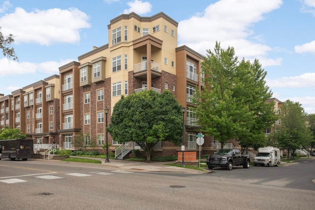 2405 39th Ave NE Unit 101, Saint Anthony, MN 55421 - photo 1