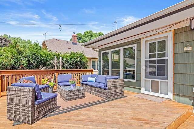 957 Hall Ave W, Saint Paul, MN 55118 - wooden deck with an outdoor living space
