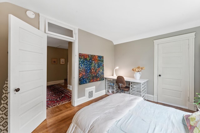 2145 Knapp St, Saint Paul, MN 55108 - bedroom with wood finished floors and baseboards