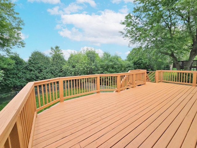 1420 17th St W, Hastings, MN 55033 - view of wooden terrace