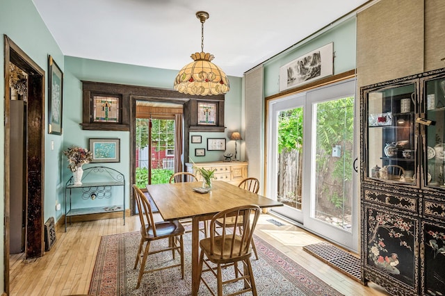 3231 41st Ave S, Minneapolis, MN 55406 - dining area with light wood-style flooring