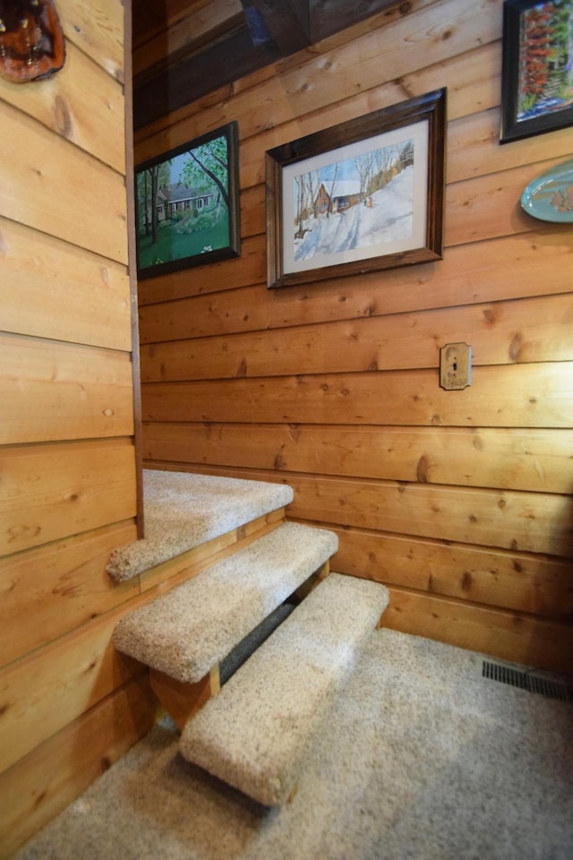 28716 Kilkare Rd, Danbury, WI 54830 - view of staircase