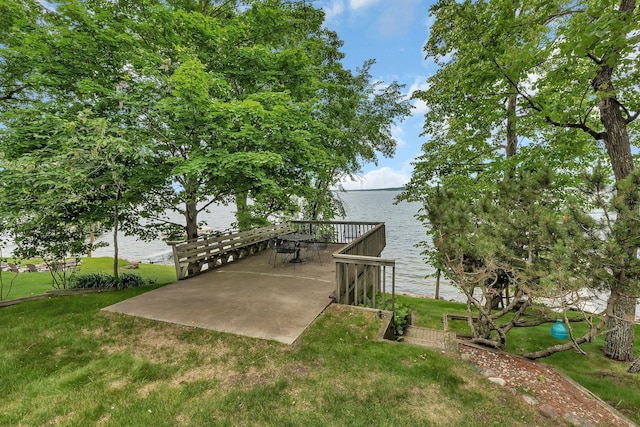 13188 Chicago Club Ln NE, Alexandria, MN 56308 - view of green lawn featuring a water view