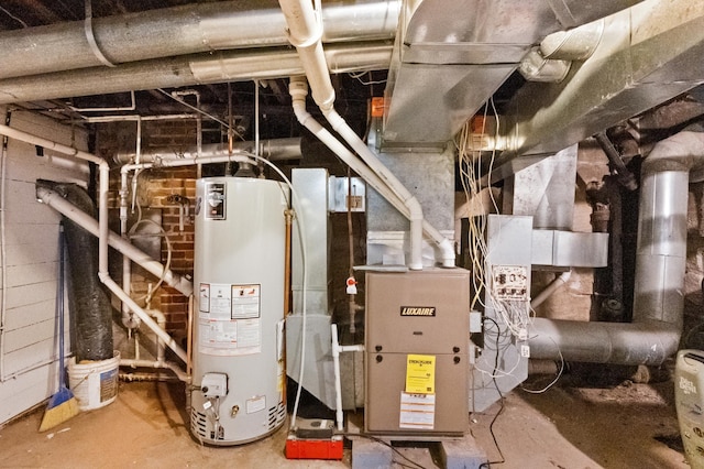 321 6th Ave E, Alexandria, MN 56308 - utilities featuring water heater