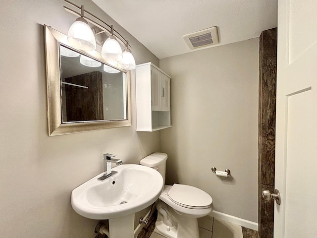 8389 Norwood Ln N, Maple Grove, MN 55369 - bathroom featuring a shower and tile patterned floors