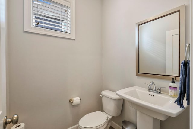 18175 61st Ave N, Plymouth, MN 55446 - half bath featuring toilet and baseboards
