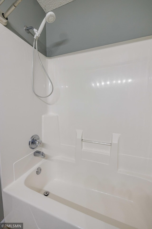 6354 151st Street Ct N, Hugo, MN 55038 - full bathroom featuring tub / shower combination