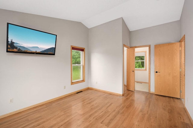 597 Thames Cir, Eagan, MN 55123 - photo 24