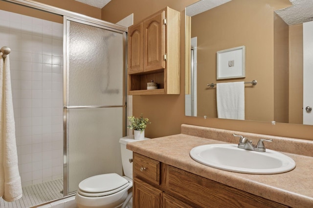 6160 Creek View Rdg, Minnetonka, MN 55345 - full bath featuring a stall shower, vanity, and a textured ceiling