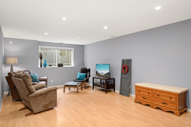 6715 158th St W, Apple Valley, MN 55124 - living area featuring light wood-type flooring and recessed lighting