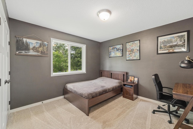 9147 Viking St, Brainerd, MN 56401 - carpeted bedroom with baseboards and a desk