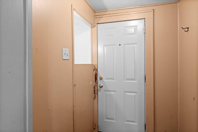 693 Bedford St, Saint Paul, MN 55130 - view of entryway