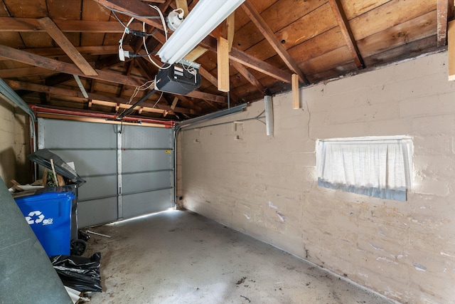 693 Bedford St, Saint Paul, MN 55130 - garage with a garage door opener