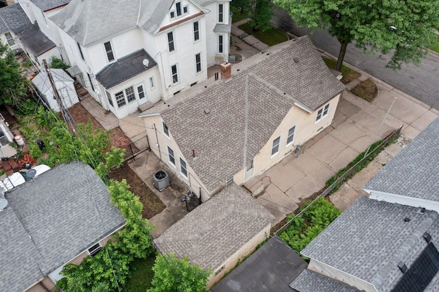 693 Bedford St, Saint Paul, MN 55130 - aerial perspective of suburban area