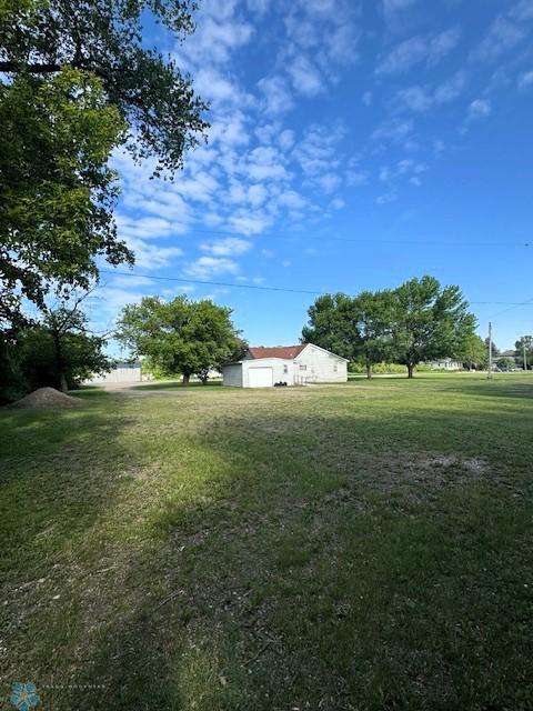 857 Main St, Mahnomen, MN 56557 - view of grassy yard