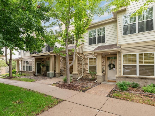 8292 Labont Way Unit 210, Eden Prairie, MN 55344 - townhome / multi-family property featuring stone siding and stairway
