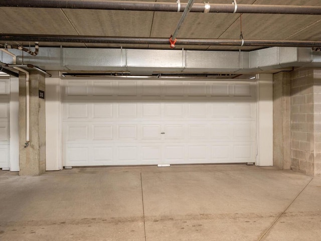 8292 Labont Way Unit 210, Eden Prairie, MN 55344 - view of parking deck