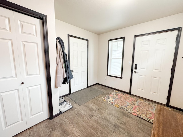 4551 15th St S, Moorhead, MN 56560 - foyer entrance featuring wood finished floors and baseboards