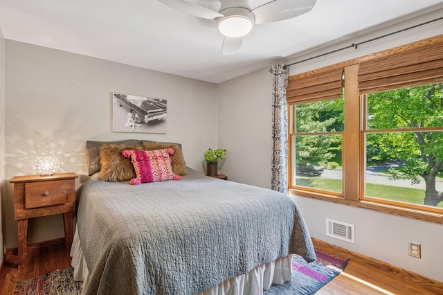 4428 Marlborough Ct, Minnetonka, MN 55345 - bedroom featuring wood finished floors and a ceiling fan