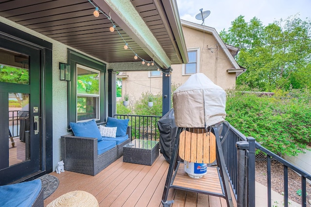 2707 Brighton Ave NE, Minneapolis, MN 55418 - deck with an outdoor living space