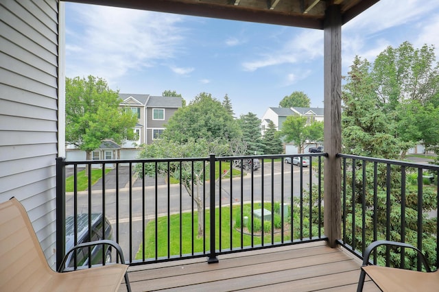 15521 Foghorn Ln, Apple Valley, MN 55124 - balcony featuring a residential view