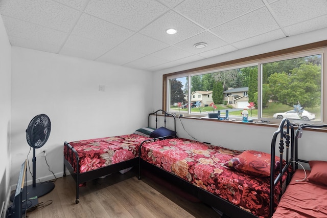 4990 148th Path W, Apple Valley, MN 55124 - bedroom with wood finished floors, a drop ceiling, and recessed lighting