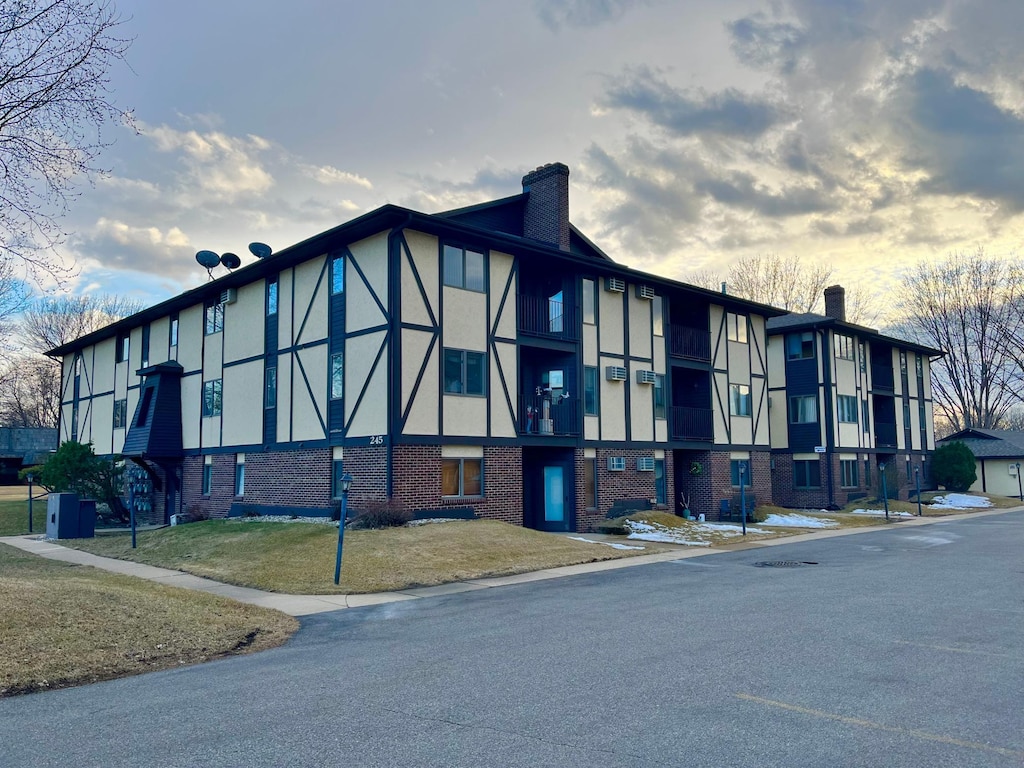 245 Park Ave S Unit 105, Saint Cloud, MN 56301 - view of property