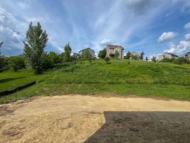 5260 Polaris Ln, Plymouth, MN 55446 - view of yard