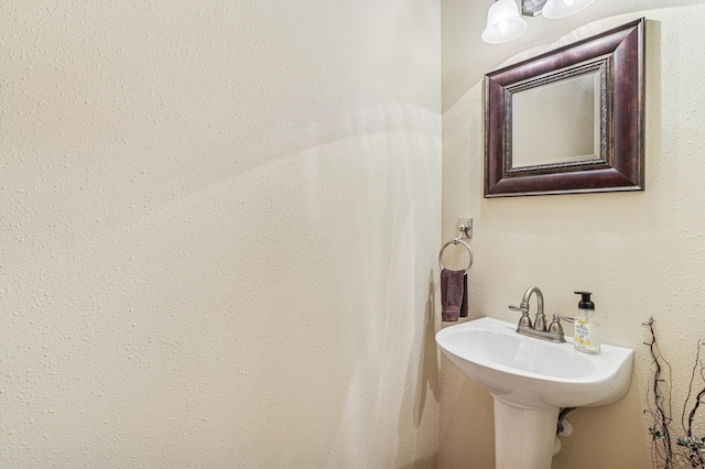 1364 Island View Dr, New Richmond, WI 54017 - view of bathroom