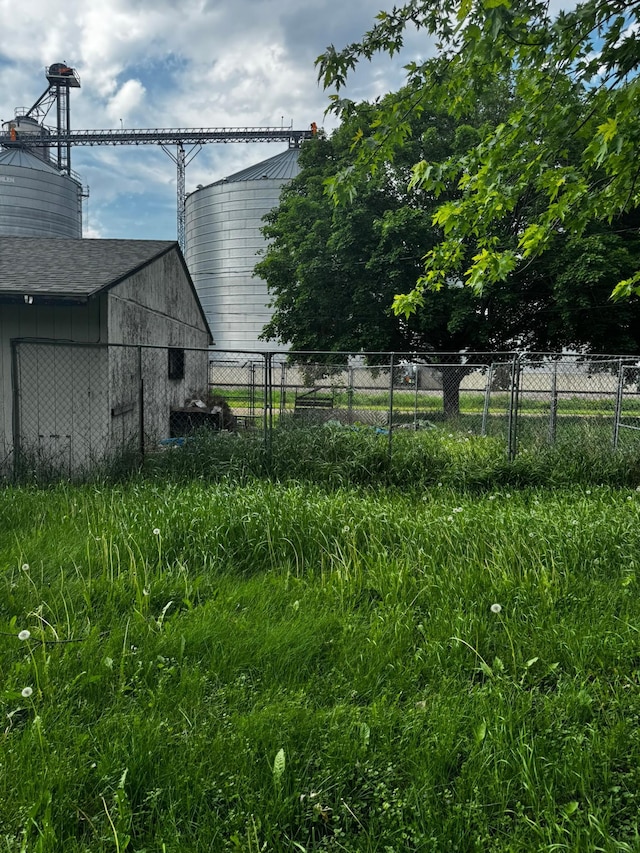 201 Harrison Ave, Sacred Heart, MN 56285 - view of yard featuring an outbuilding