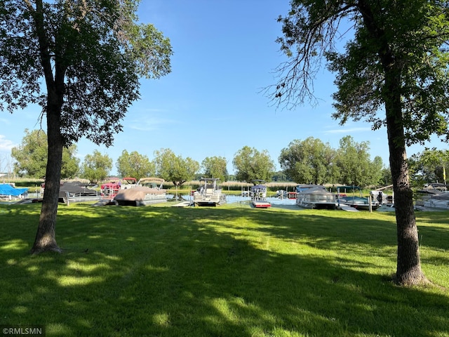 13496 Campfire Cir, South Haven, MN 55382 - view of community with a yard