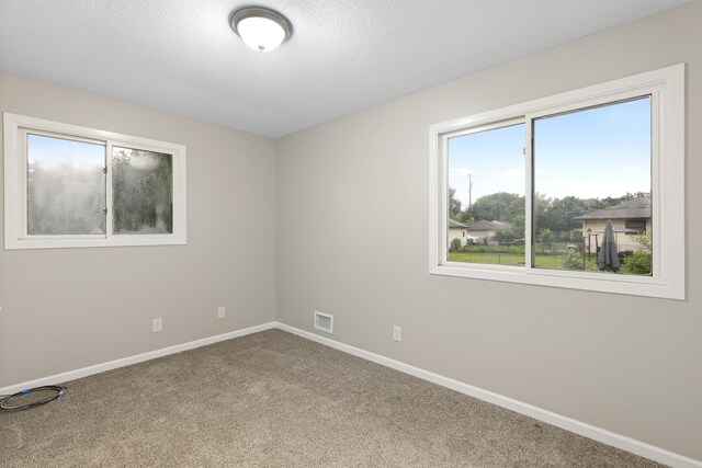 4650 Russell Ave N, Minneapolis, MN 55412 - photo 17
