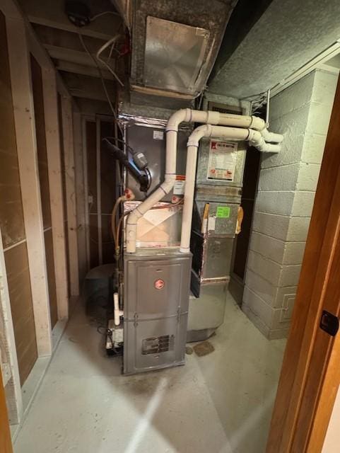 137 20th Ave S, Saint Cloud, MN 56301 - view of utility room