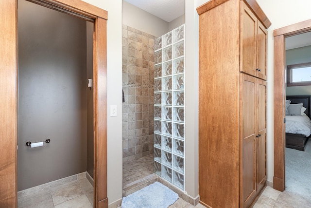 19270 Foxfield Dr, Credit River Twp, MN 55372 - bathroom featuring a walk in shower and ensuite bath