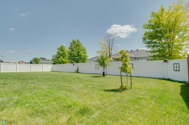 1083 Parkway Ln, West Fargo, ND 58078 - view of fenced backyard