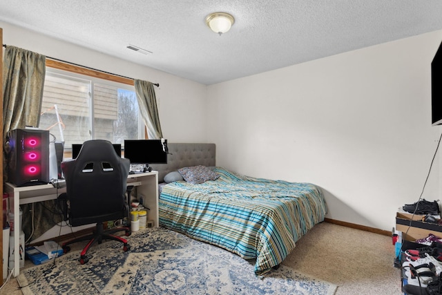 4421 Cinnamon Ridge Cir, Eagan, MN 55122 - bedroom with carpet flooring and a textured ceiling