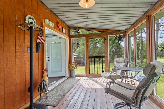 23481 Fontana St NE, Linwood Twp, MN 55079 - sunroom / solarium with lofted ceiling