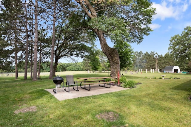 23481 Fontana St NE, Linwood Twp, MN 55079 - view of community with a lawn