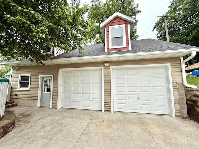 215 1st St N, Cannon Falls, MN 55009 - view of detached garage