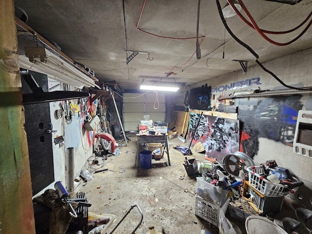 216 Hobart St, Owatonna, MN 55060 - view of garage