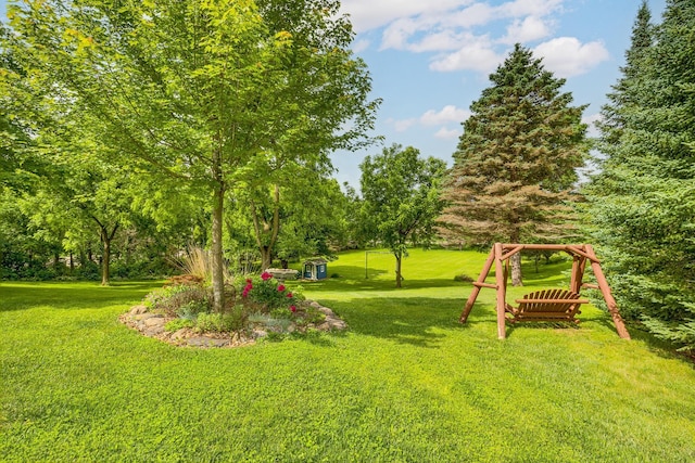 989 Kadler Ave NE, Saint Michael, MN 55376 - view of grassy yard